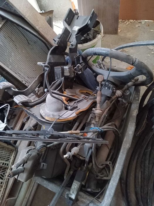 Piese Renault safrane