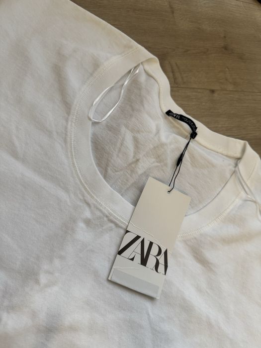 Футболка белая оверсайз с покатыми плечами новая Zara Зара