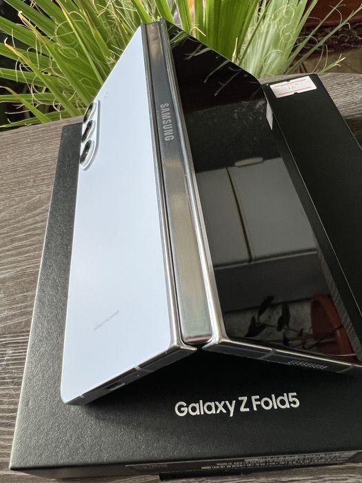 Продается Z Fold 5 12/512