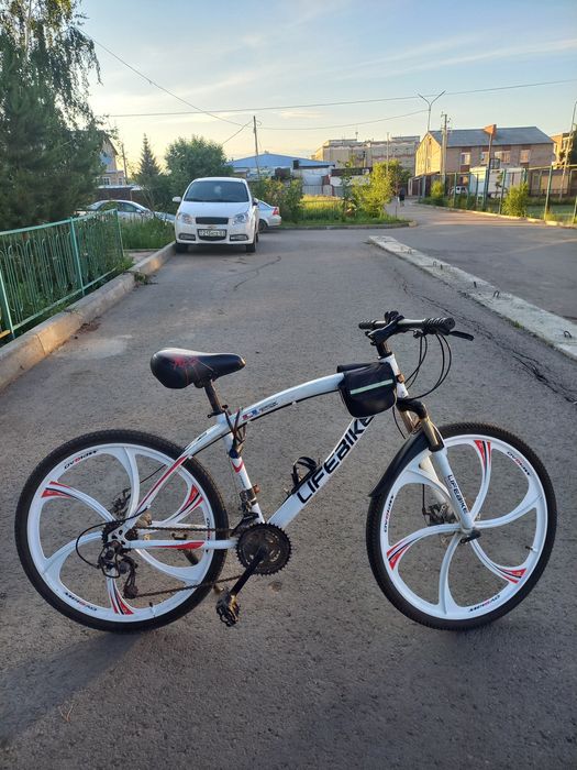 Продам велосипед в очень хорошем состоянии!