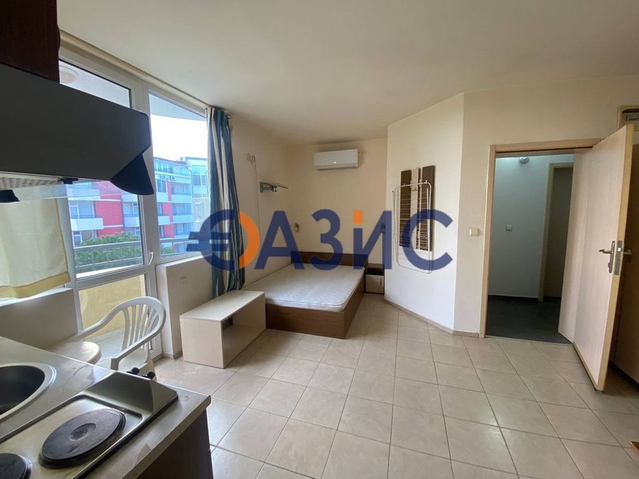 Продава се Едностаен апартамент в к.к. Слънчев бряг - 34 кв.м за 885 €/кв.м - Снимка #4