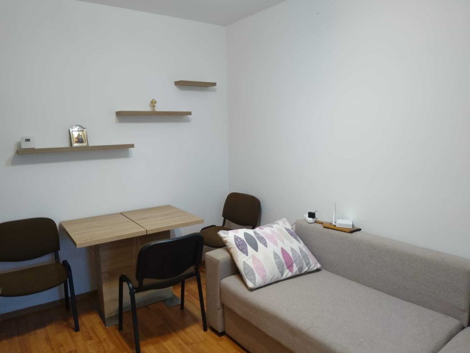 Inchiriez apartament in centru Gilau