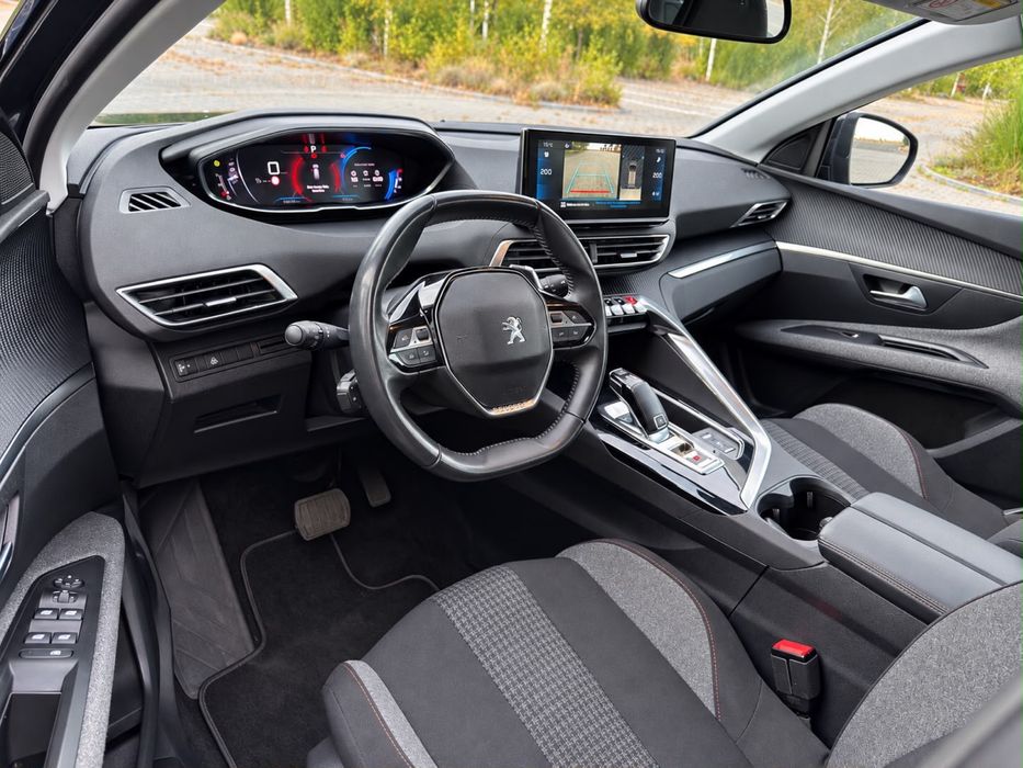 Peugeot 3008, automat, 2023, 1.5 diesel,active pack, conversie lant