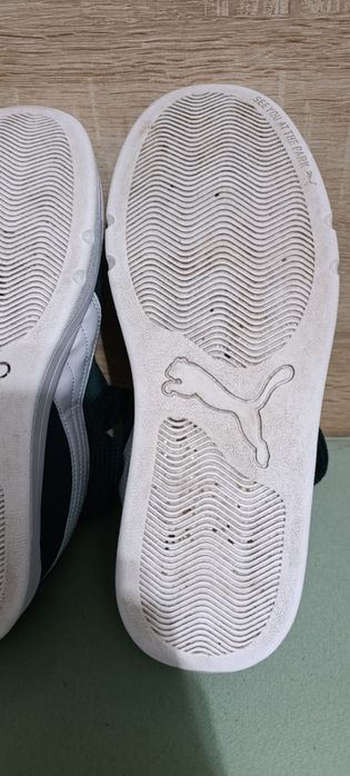 Adidasi Puma marimea 42