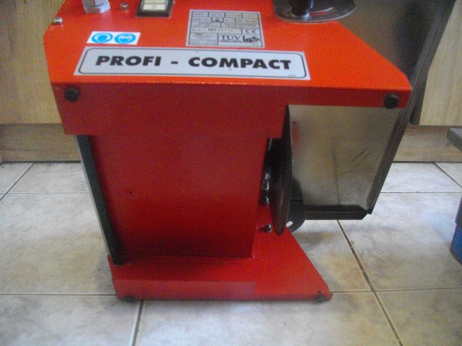 660W ф180мм ITALY Профи Електрическа Машина Рязане Плочи Плочки GUDE