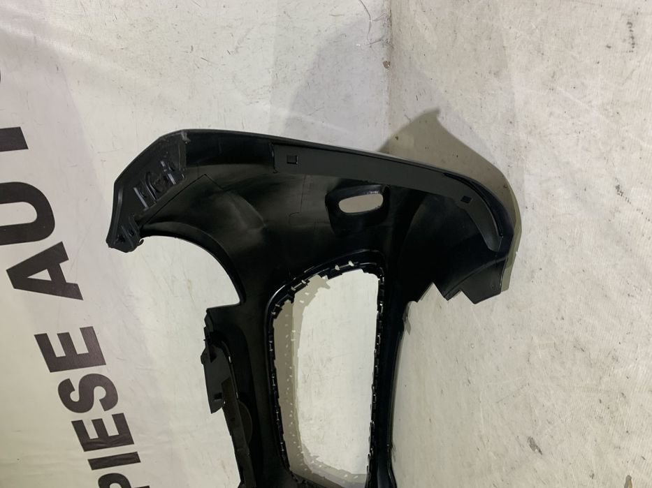 Bara fata Ford Fiesta, 2009, 2010, 2011, 2012.