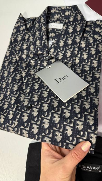 Cămașă bărbați, pe stoc