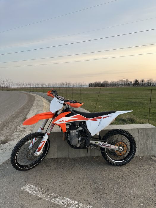 Ktm sx-f450 2020.
