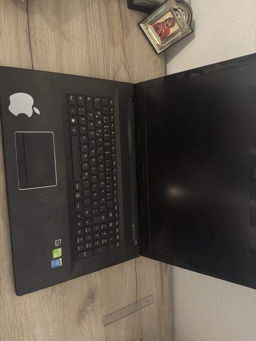 Laptop lenovo z70-80