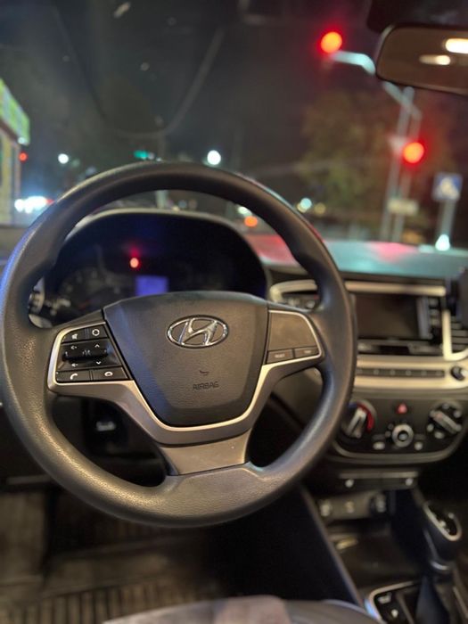 Акцент продам 21 года