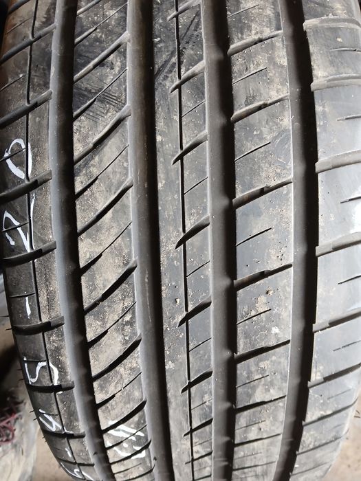 Гуми 255-45-20 два броя.