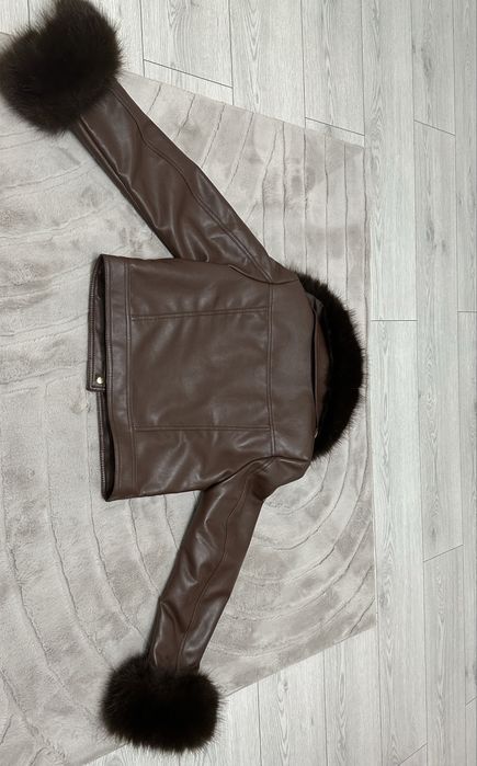 Кожено кафяво яке с пух размер S