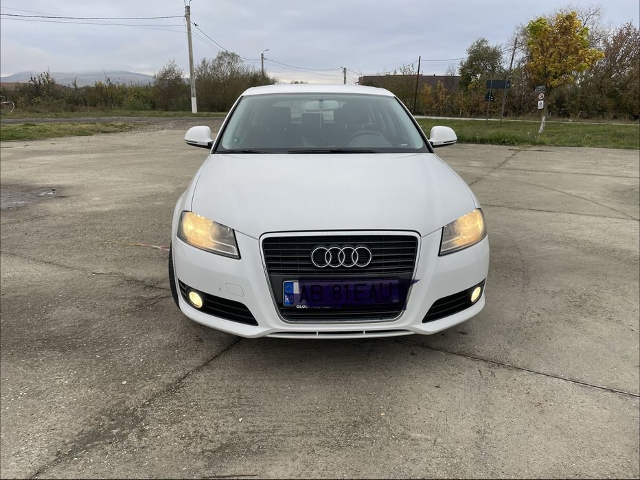 AUDI A3 Sportback 2010 — imagine 2
