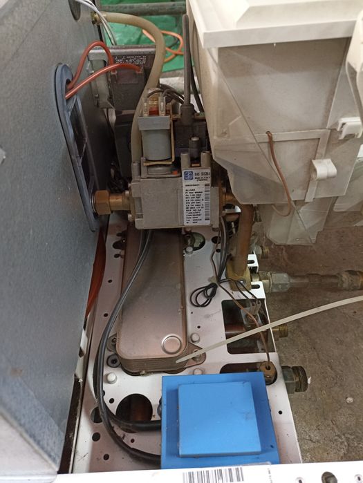 Centrală termică Viessmann Vitopend 100