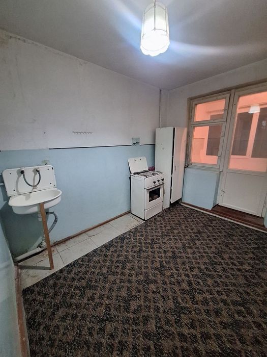 Фрунзенский сотув 2-хонали 3-этаж (Сквозной)