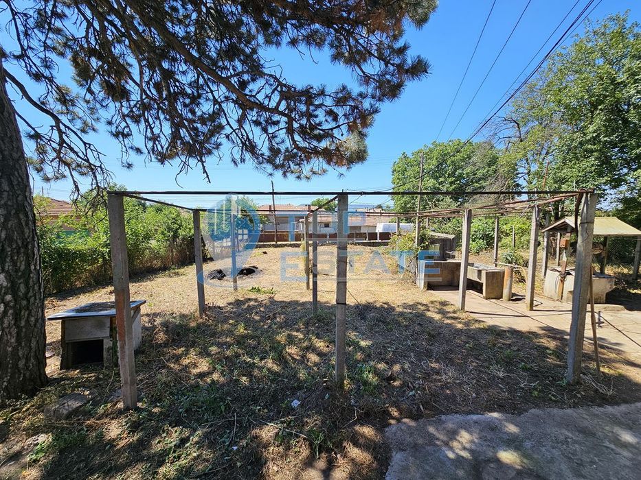 Продава се Къща в Долна Оряховица - 110 кв.м за 218 €/кв.м - Снимка #3