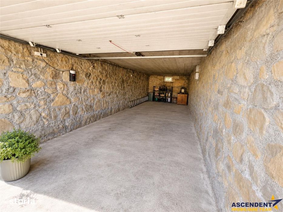 Vila deosebita in Runcu - Dambovita, natura,confort si priveliste deos