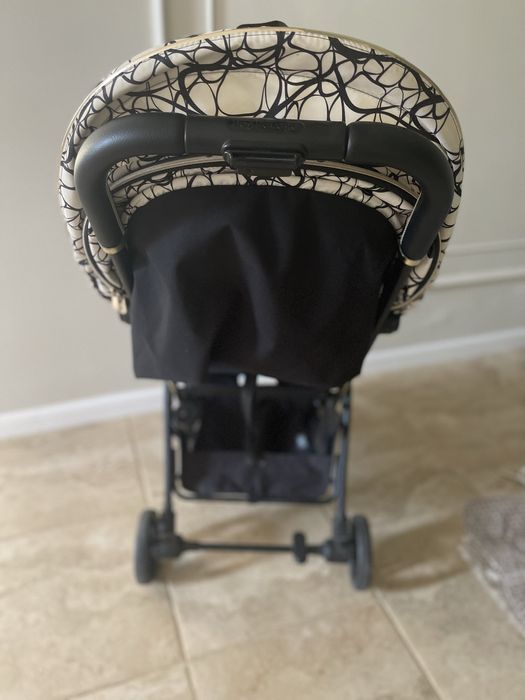 Продам коляску Pegperego