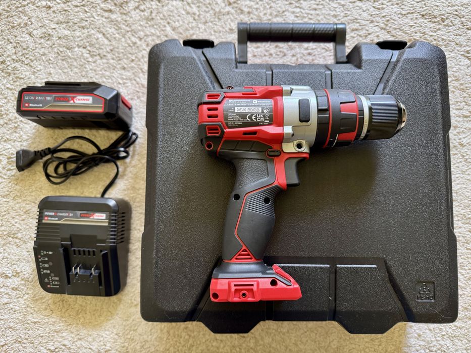 Set masina de gaurit si insurubat (bormasina) Einhell TE-CD 18 Li-i Brushless, 18 V, 60 Nm + acumulator 2.5Ah, 18V + incarcator + cutie transport
