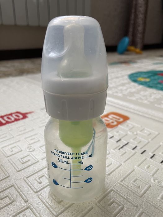 Бутылки для кормления