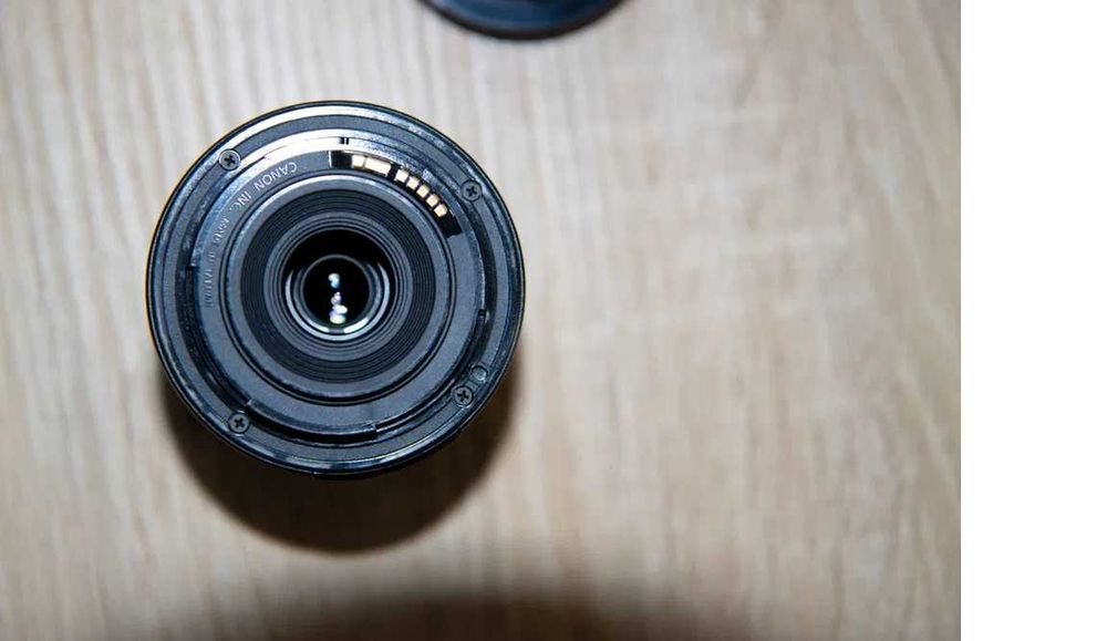 Obiective Canon EF-S