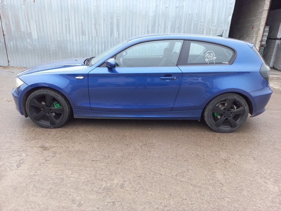 Ușa stanga dreapta bmw e81