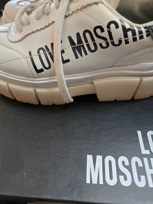 Обувки Love Moshino