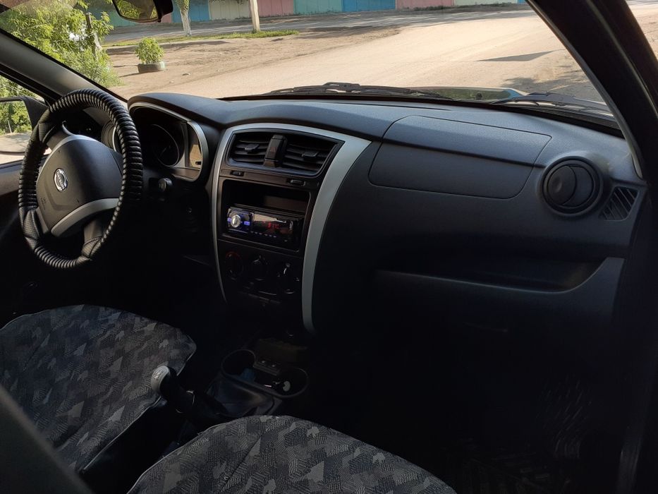 Продам авто машину  датсун