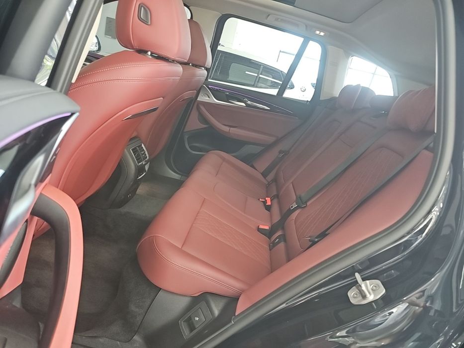 BMW iX3 2024 Leading Model электричка