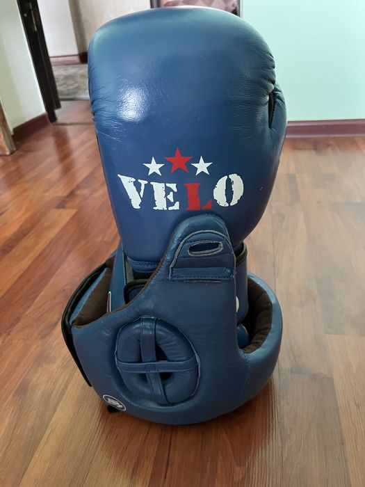 Шлем перчатка вело