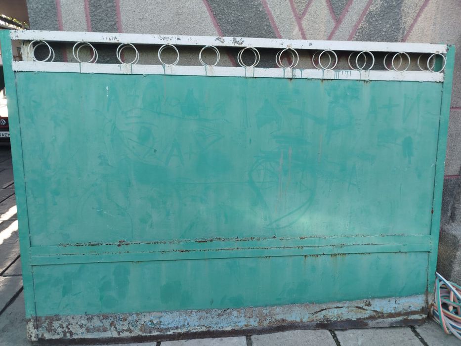 Металические заборы.