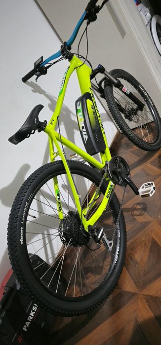 Vand bicicleta Devron Riddle electrica pe 27,5