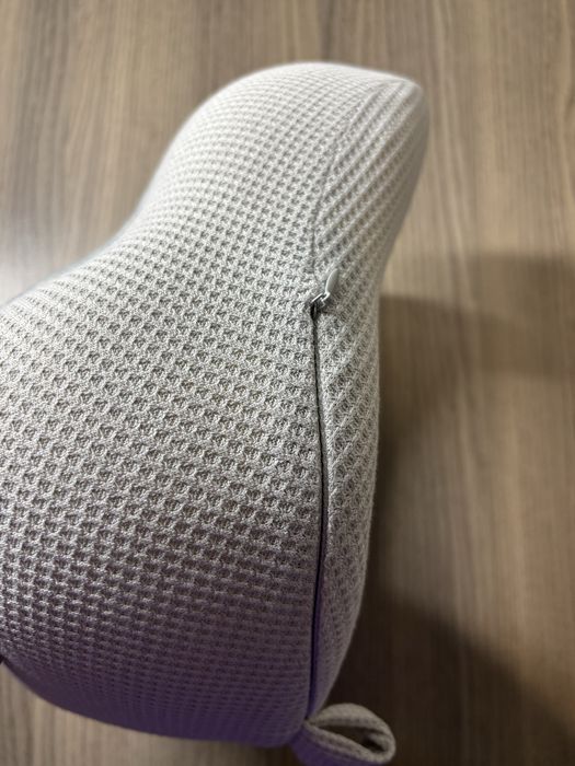 Подушка для самолета