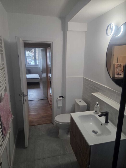 Apartament 3 camere -Parter-Rovine