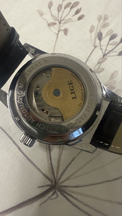 Автоматичен часовник