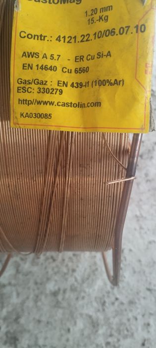 Медна тел 1.2мм 15кг и медни електроди 3,25 и 5 мм.