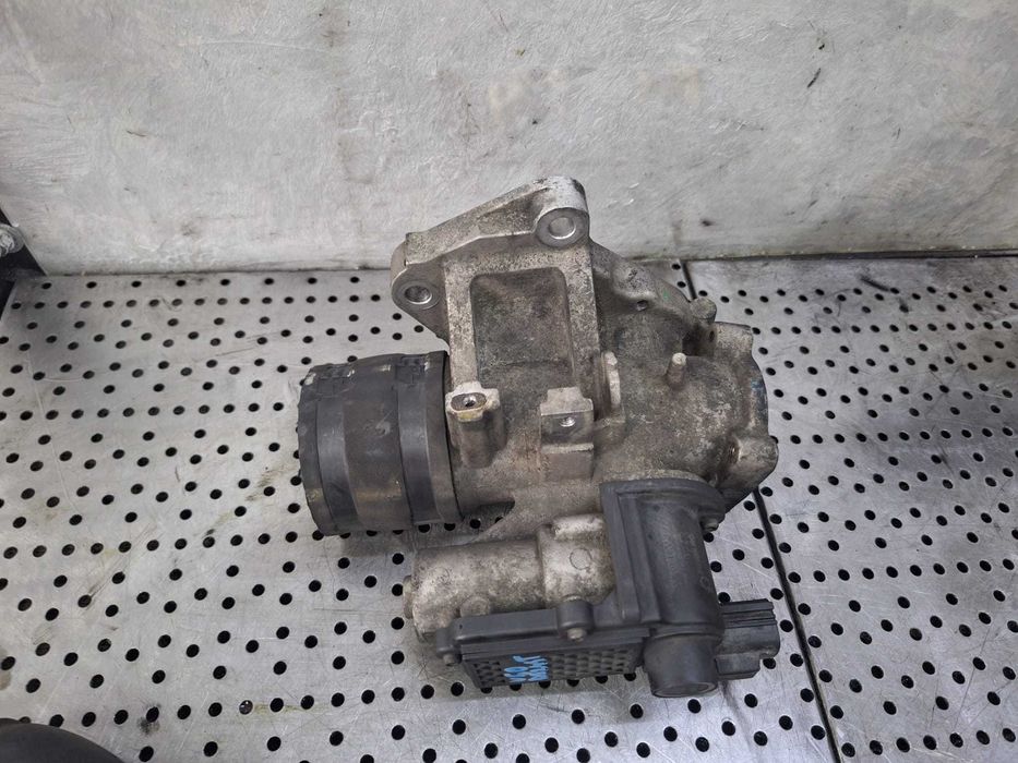 egr 2.4 d d5244t volvo v50 xc 70 s60  xc90 euro 4 701382000  31219248