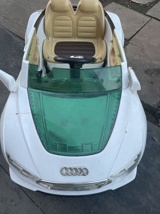 Продам детскую машину