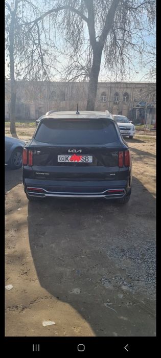 Kia Sorento sotiladi