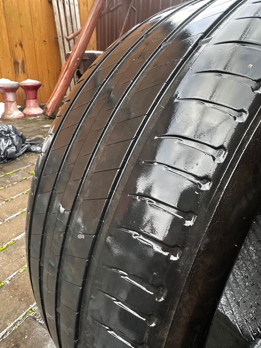 Anvelope vara michelin 255/50/r19