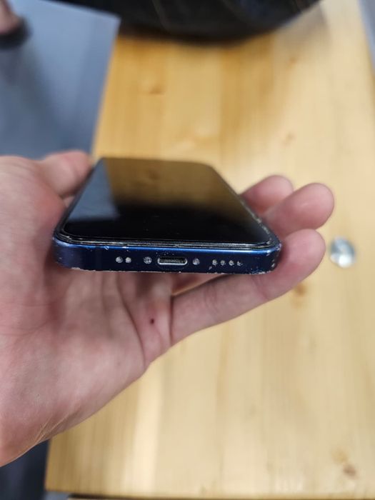 Iphone 12 mini blue