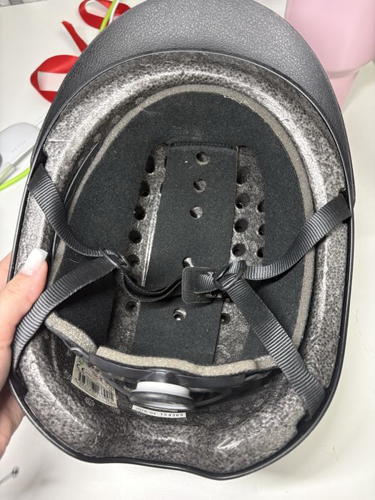 Casca pentru echitatie