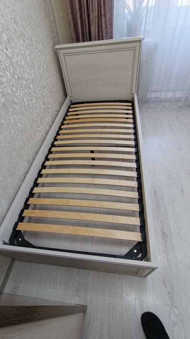 Продам односпальные кроват