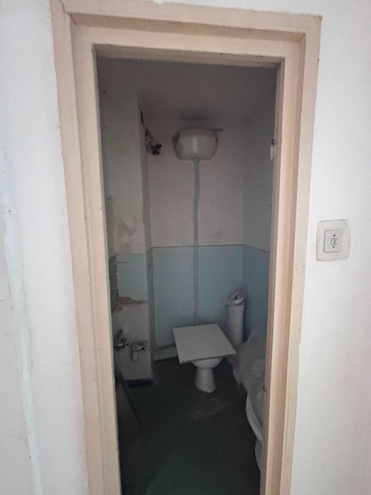 Apartament de vanzare 4 Camere Campina 77.000 euro negociabil