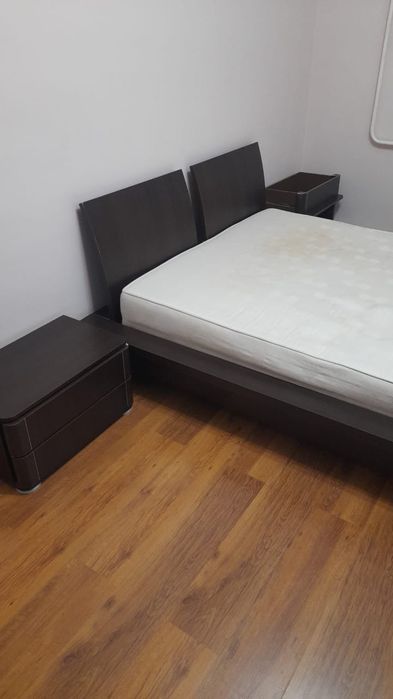 Диван сатылады .