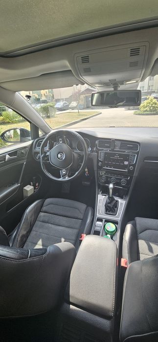 VOLKSWAGEN Golf 2014 — imagine 1