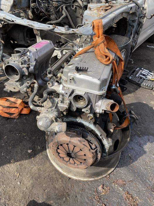 Продам двигатель 4G93