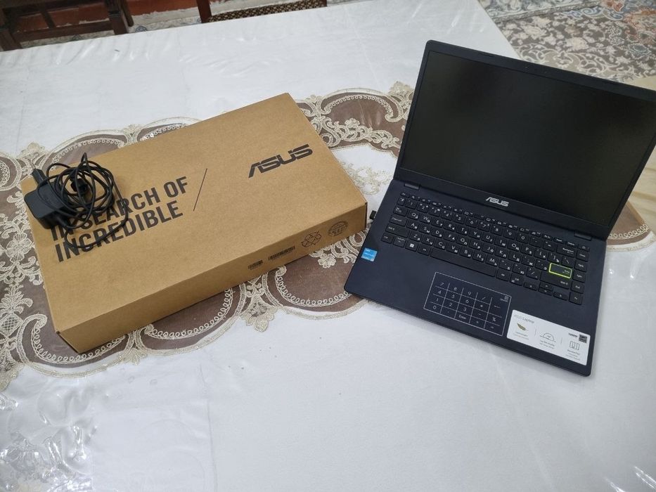 Ноутбук Asus Vivobook go 14