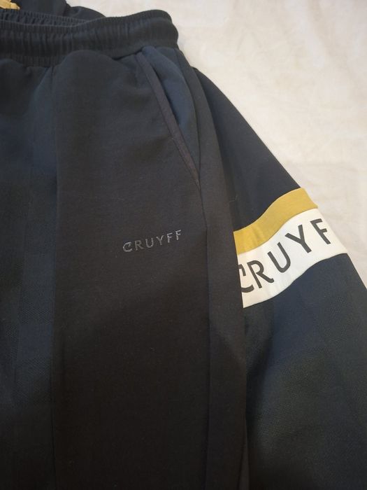 Анцунг мъжки CRUYFF