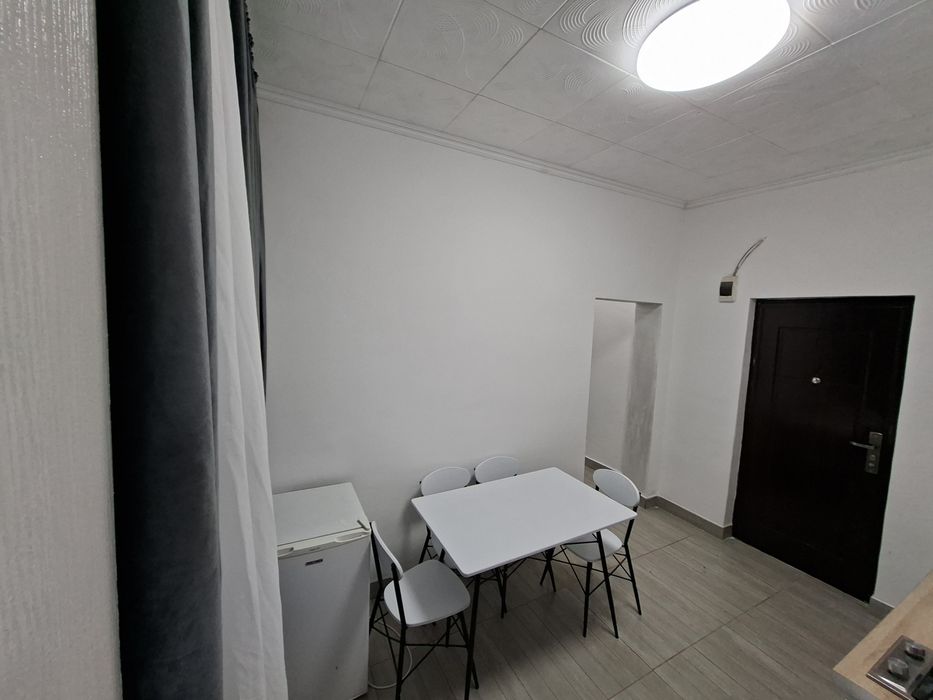 Inchiriez garsoniera zona centrala